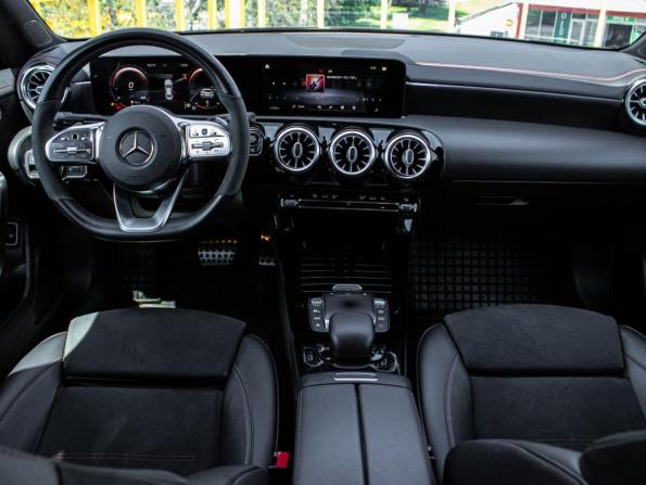Mercedes-Benz CLA II (C118 X118) с пробегом 2020 года, цена 3 100 000 рублей, 83326 км, седан, Автокод Объявления