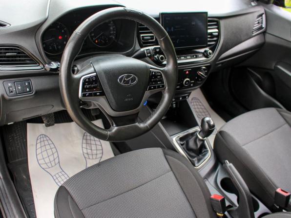 Hyundai Solaris II Рестайлинг с пробегом 2021 года, цена 1 451 000 рублей, 84433 км, седан, Автокод Объявления