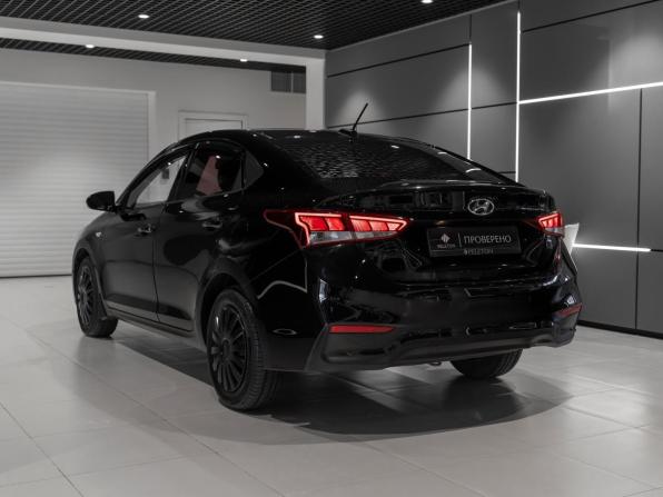 Hyundai Solaris II с пробегом 2020 года, цена 1 330 000 рублей, 114628 км, седан, Автокод Объявления