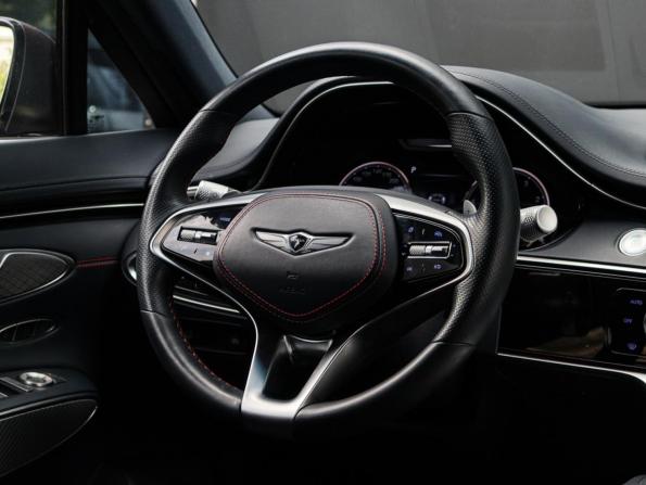 Genesis GV70 I с пробегом 2021 года, цена 4 900 000 рублей, 51096 км, внедорожник, Автокод Объявления
