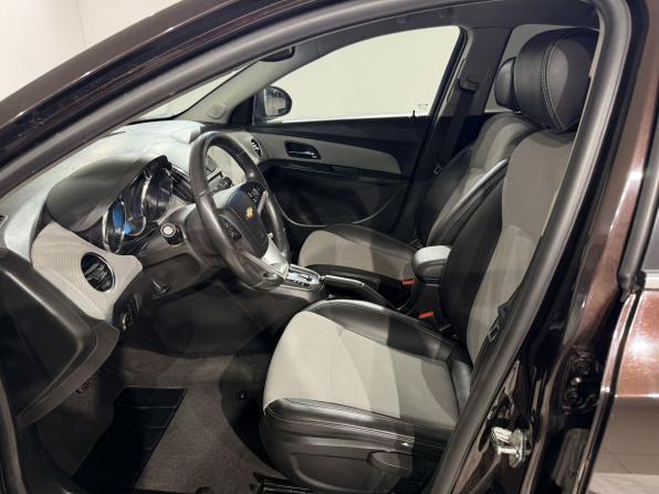 Chevrolet Cruze I Рестайлинг с пробегом 2014 года, цена 899 000 рублей, 147000 км, седан, Автокод Объявления