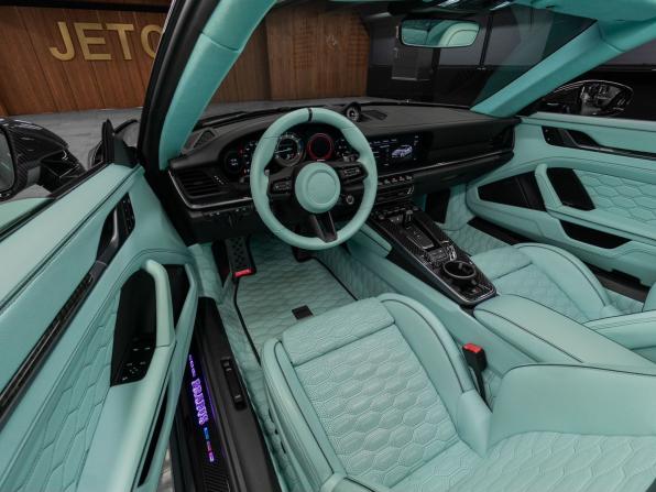 Porsche 911 VIII (992) с пробегом 2023 года, цена 87 630 000 рублей, 140 км, купе, Автокод Объявления