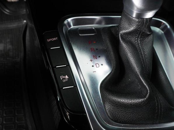 Kia Ceed III с пробегом 2019 года, цена 1 650 000 рублей, 199363 км, универсал, Автокод Объявления