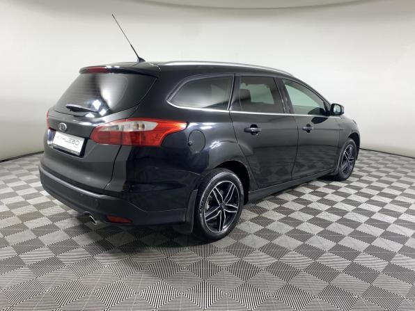 Ford Focus III с пробегом 2013 года, цена 530 000 рублей, 244436 км, седан, Автокод Объявления