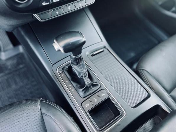 Kia Sorento III Prime Рестайлинг с пробегом 2019 года, цена 2 470 000 рублей, 176000 км, внедорожник, Автокод Объявления