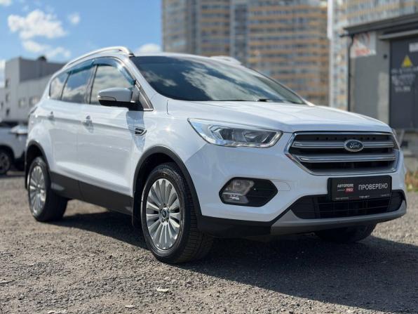 Ford Kuga II Рестайлинг с пробегом 2018 года, цена 1 725 000 рублей, 128200 км, внедорожник, Автокод Объявления