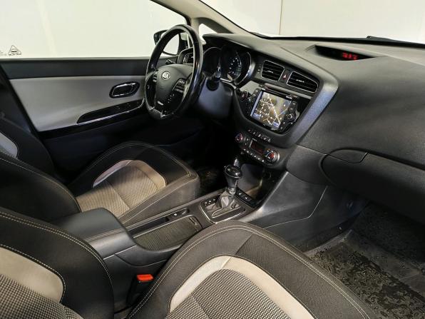 Kia Ceed II с пробегом 2015 года, цена 1 249 000 рублей, 170319 км, универсал, Автокод Объявления