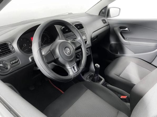 Volkswagen Polo V с пробегом 2012 года, цена 525 000 рублей, 170699 км, седан, Автокод Объявления