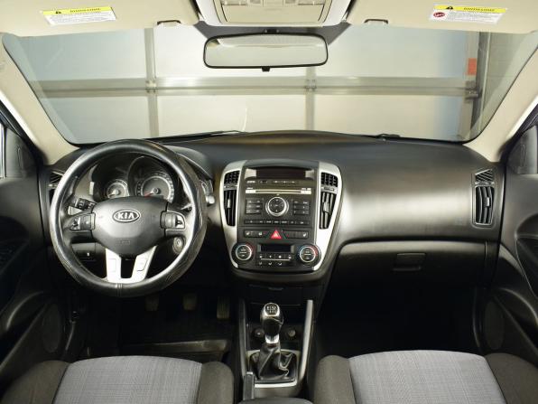 Kia Ceed I Рестайлинг с пробегом 2012 года, цена 649 999 рублей, 144792 км, хэтчбек, Автокод Объявления