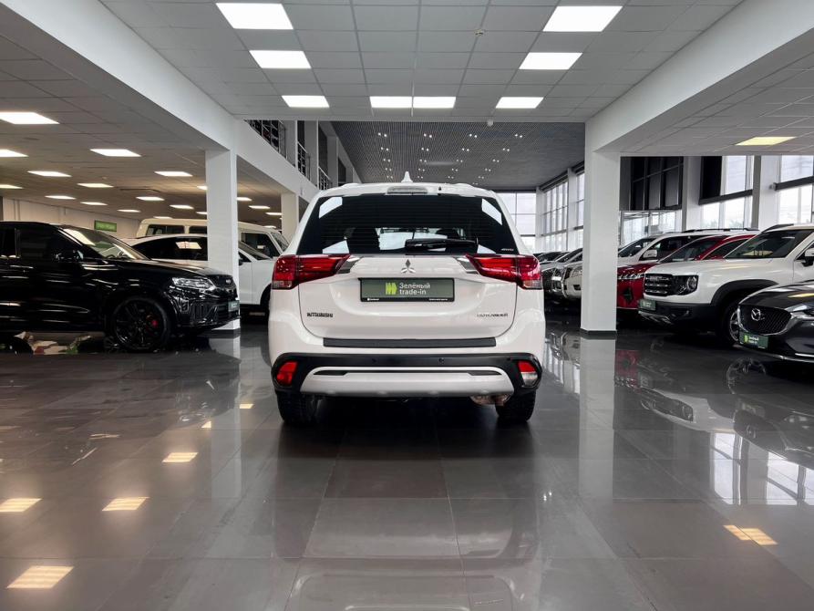 Mitsubishi Outlander III Рестайлинг 3 Тверь  - изображение 4