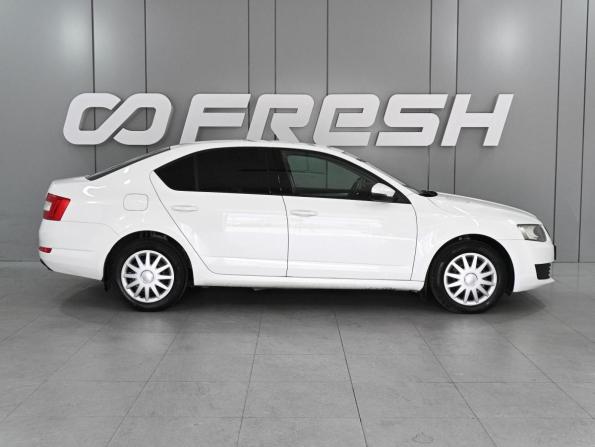 Skoda Octavia III (A7) с пробегом 2014 года, цена 949 000 рублей, 220529 км, лифтбек, Автокод Объявления