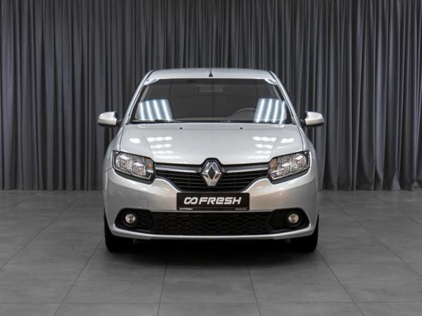 Renault Sandero II с пробегом 2015 года, цена 759 000 рублей, 128050 км, хэтчбек, Автокод Объявления