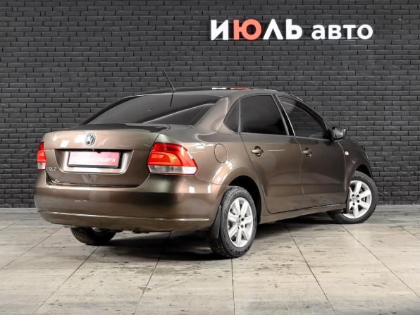 Volkswagen Polo V с пробегом 2015 года, цена 981 000 рублей, 148183 км, седан, Автокод Объявления