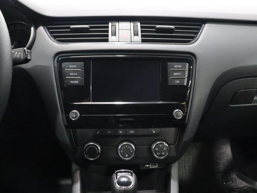 Skoda Octavia III (A7) Рестайлинг Москва  - изображение 17