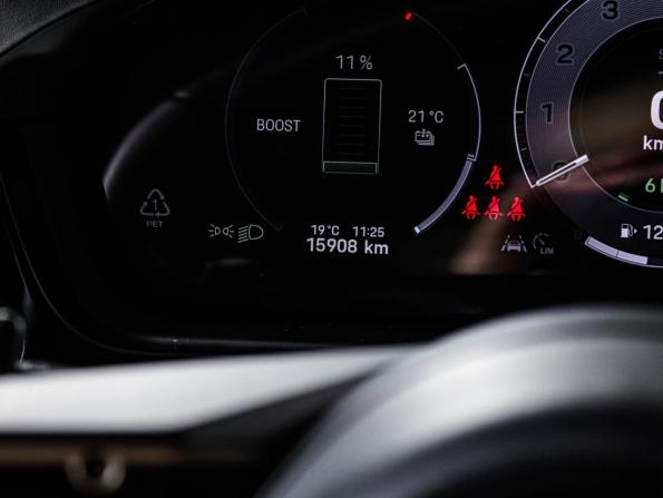 Porsche Cayenne III Рестайлинг с пробегом 2024 года, цена 17 900 000 рублей, 15907 км, внедорожник, Автокод Объявления