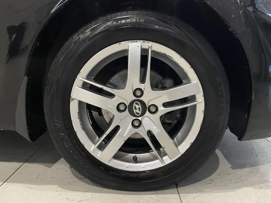 Hyundai Solaris I Москва  - изображение 18