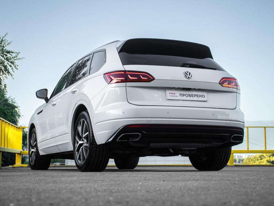 Volkswagen Touareg III Москва  - изображение 6