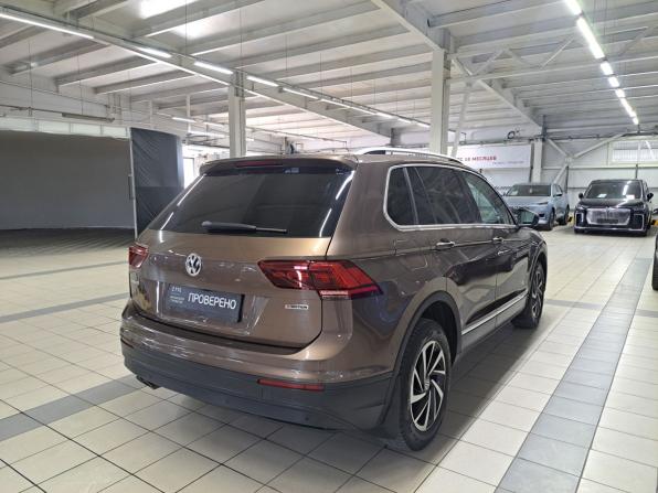 Volkswagen Tiguan II с пробегом 2018 года, цена 2 530 000 рублей, 151268 км, внедорожник, Автокод Объявления