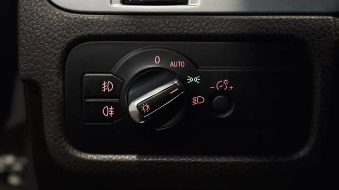 Volkswagen Touareg II с пробегом 2011 года, цена 1 990 000 рублей, 298796 км, внедорожник, Автокод Объявления