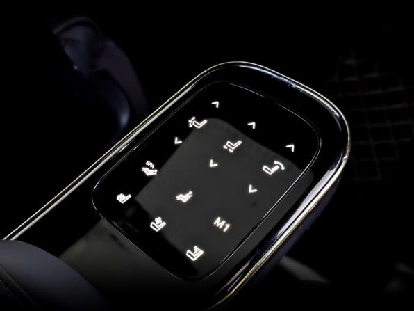 GAC M8 с пробегом 2024 года, цена 4 195 000 рублей, 60681 км, минивэн, Автокод Объявления