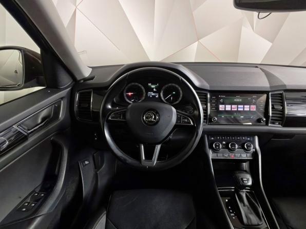 Skoda Kodiaq I с пробегом 2018 года, цена 2 095 000 рублей, 240626 км, внедорожник, Автокод Объявления