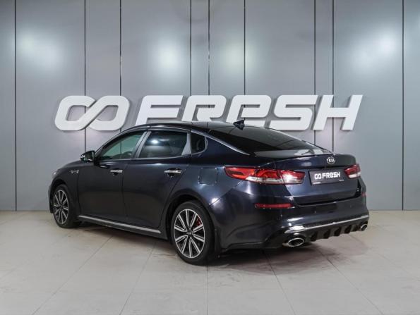 Kia Optima IV Рестайлинг с пробегом 2018 года, цена 1 489 000 рублей, 316973 км, седан, Автокод Объявления