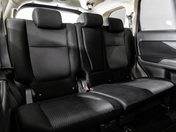 Mitsubishi Outlander III Рестайлинг 2 с пробегом 2016 года, цена 1 299 000 рублей, 254029 км, внедорожник, Автокод Объявления
