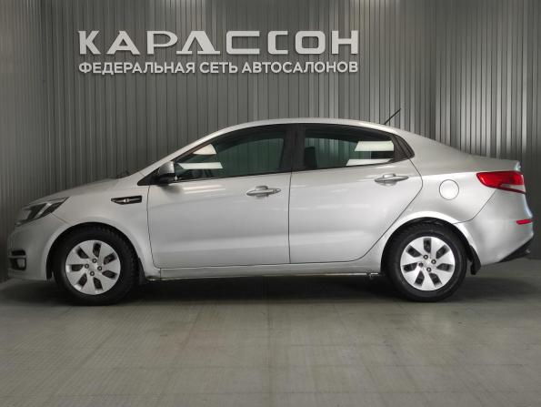 Kia Rio III Рестайлинг с пробегом 2017 года, цена 600 000 рублей, 228861 км, седан, Автокод Объявления