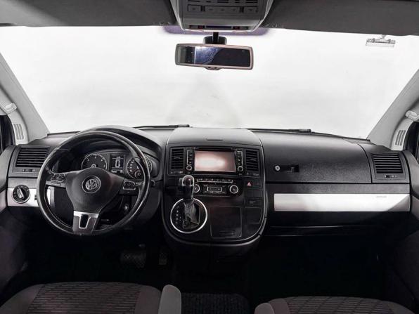 Volkswagen Multivan T5 Рестайлинг с пробегом 2013 года, цена 1 893 200 рублей, 245822 км, минивэн, Автокод Объявления