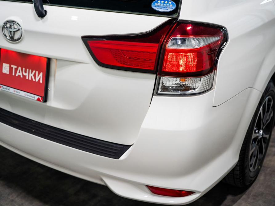 Toyota Corolla XI (E160 E170 E180) Рестайлинг 1 Чита  - изображение 17