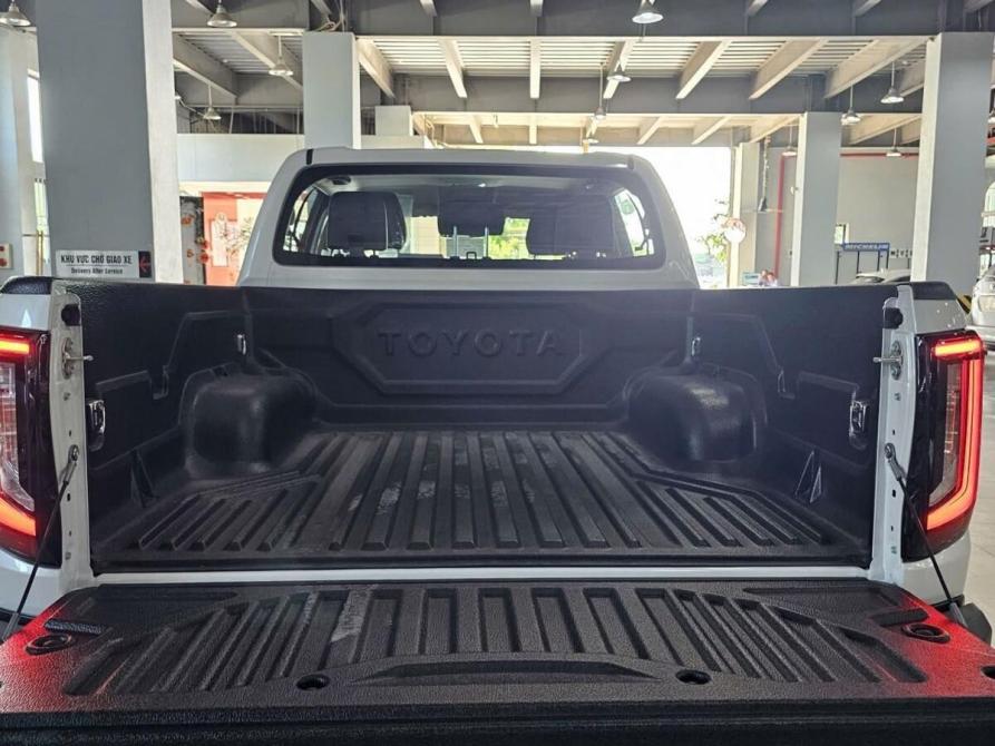 Toyota Hilux IX Самара  - изображение 12