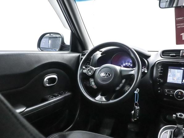Kia Soul II Рестайлинг с пробегом 2017 года, цена 1 495 000 рублей, 98667 км, хэтчбек, Автокод Объявления