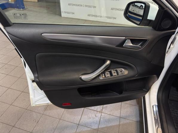 Ford Mondeo IV Рестайлинг с пробегом 2012 года, цена 679 000 рублей, 218000 км, седан, Автокод Объявления