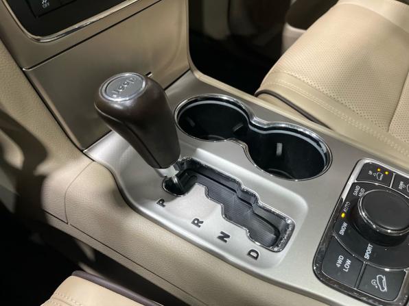 Jeep Grand Cherokee IV (WK2) с пробегом 2011 года, цена 1 545 000 рублей, 278461 км, внедорожник, Автокод Объявления