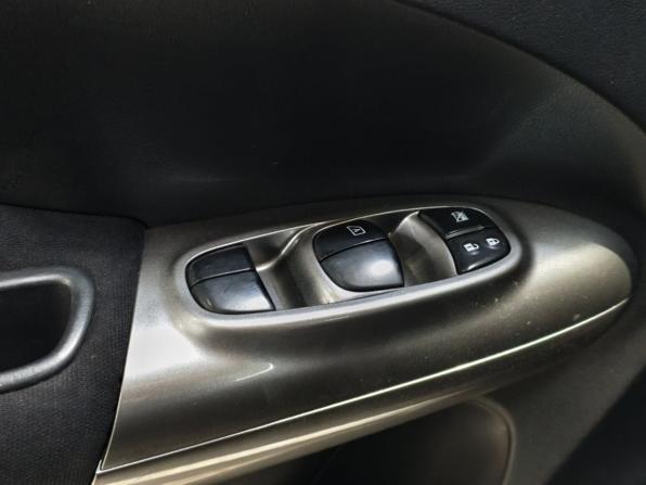 Nissan Juke I с пробегом 2014 года, цена 995 000 рублей, 145065 км, внедорожник, Автокод Объявления