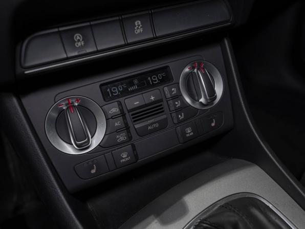 Audi Q3 I (8U) с пробегом 2013 года, цена 1 745 000 рублей, 119447 км, внедорожник, Автокод Объявления