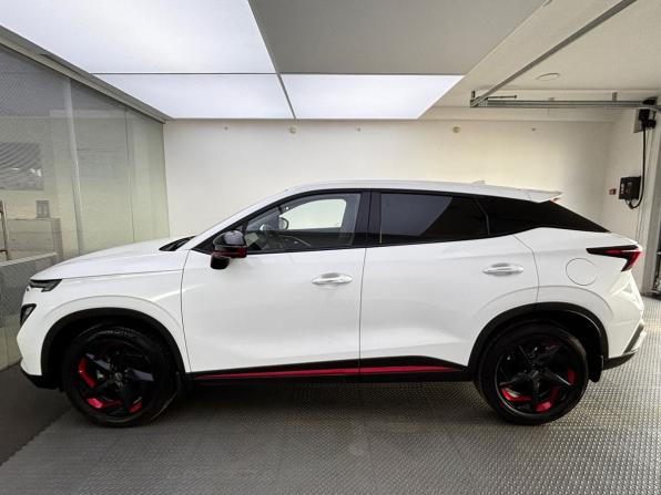Omoda C5 I с пробегом 2023 года, цена 1 799 000 рублей, 32300 км, внедорожник, Автокод Объявления