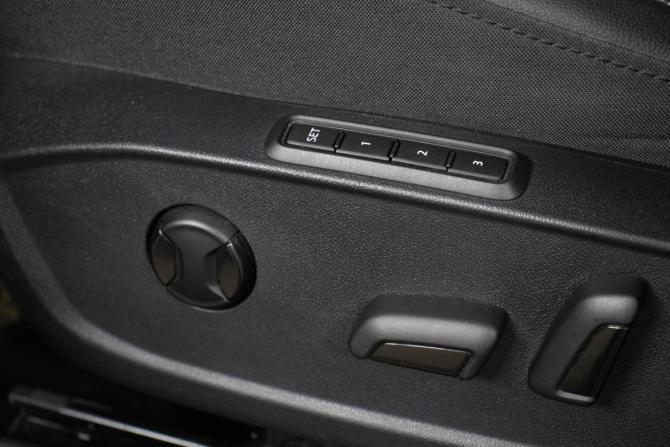 Volkswagen Sagitar III с пробегом 2021 года, цена 2 285 200 рублей, 89138 км, седан, Автокод Объявления