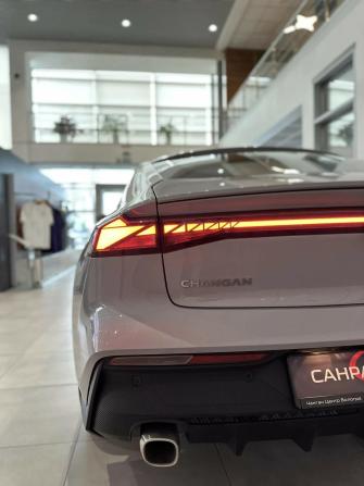 Changan UNI-V I с пробегом 2024 года, цена 2 600 000 рублей, 1791 км, лифтбек, Автокод Объявления