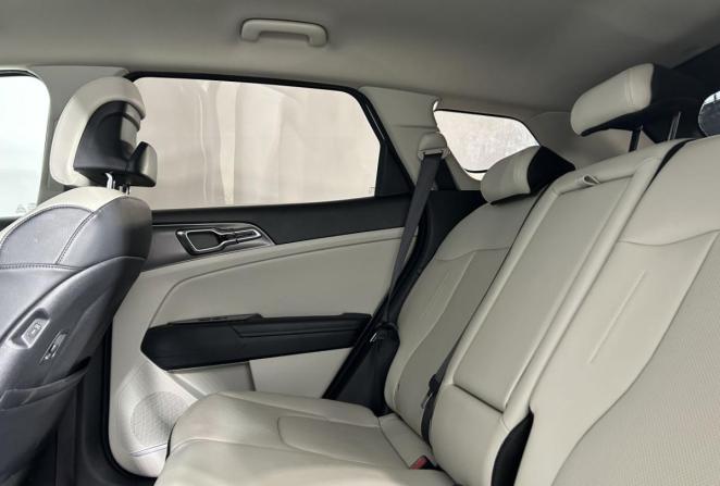 Kia Sportage V с пробегом 2022 года, цена 3 870 000 рублей, 16256 км, внедорожник, Автокод Объявления