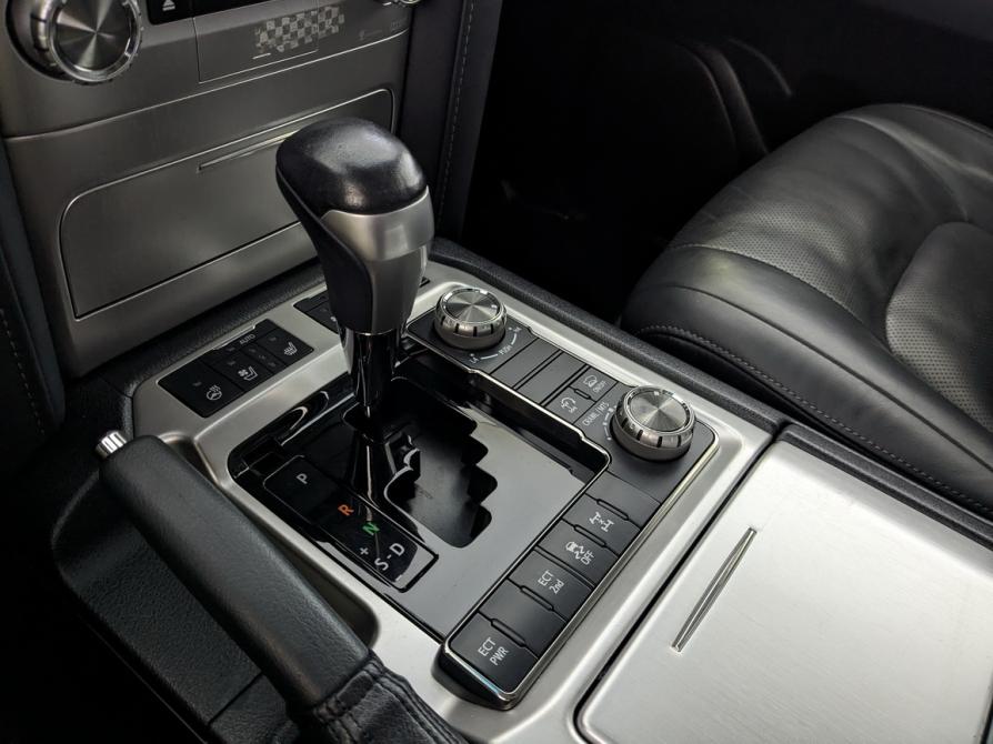 Toyota Land Cruiser 200 Series Рестайлинг 2 Москва  - изображение 15