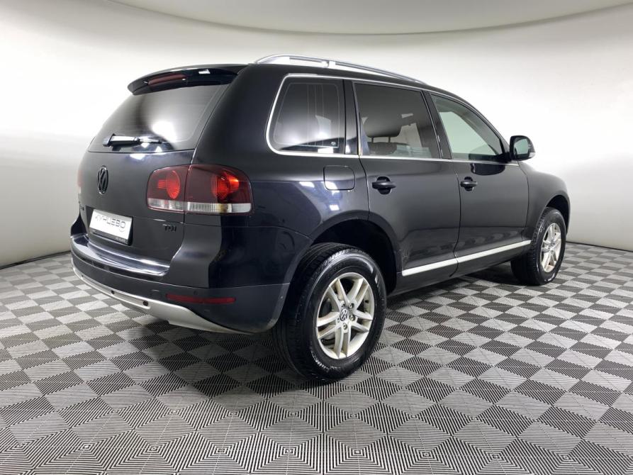 Volkswagen Touareg I Рестайлинг Москва  - изображение 5