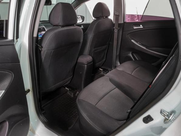 Hyundai Solaris I Рестайлинг с пробегом 2015 года, цена 969 000 рублей, 85142 км, седан, Автокод Объявления