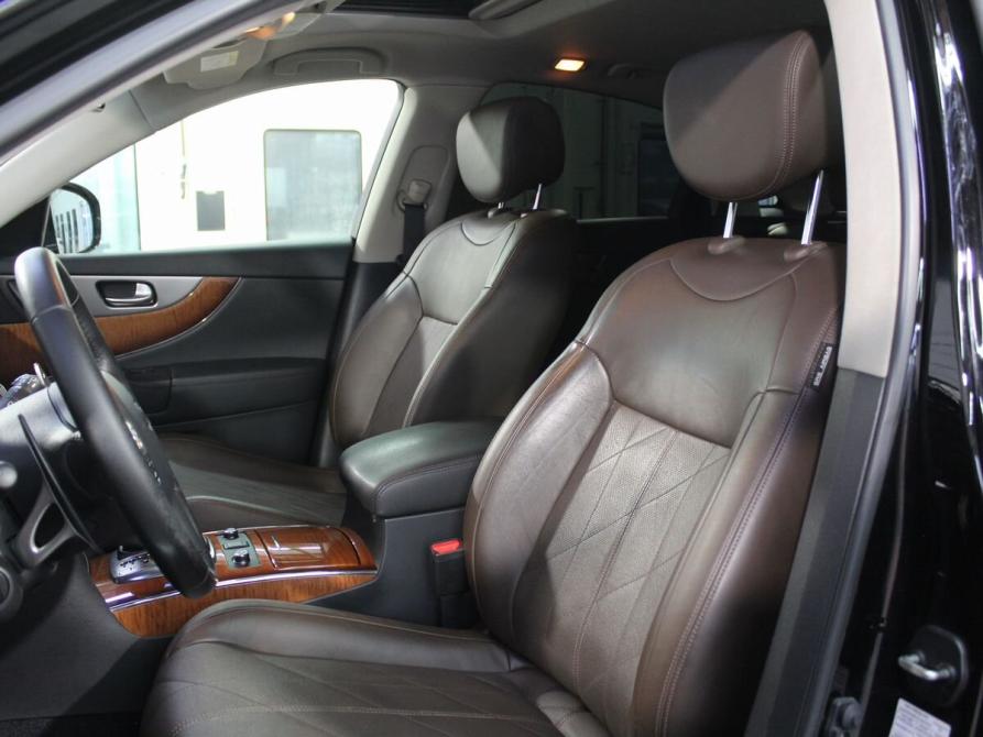 Infiniti QX70 Москва  - изображение 15