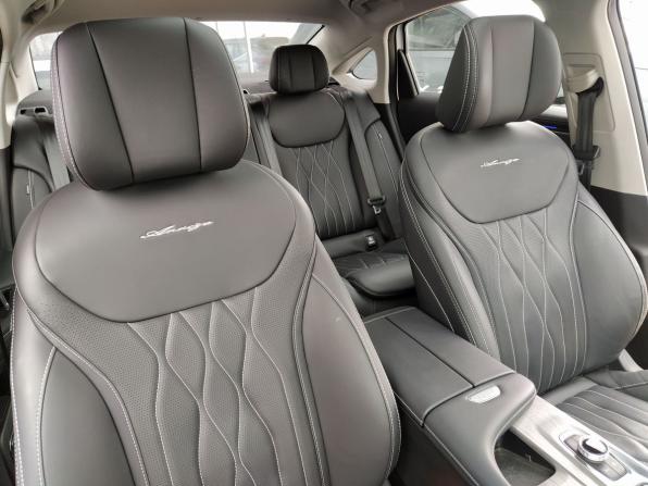 Chery Arrizo 8 с пробегом 2025 года, цена 2 349 000 рублей, 12815 км, седан, Автокод Объявления