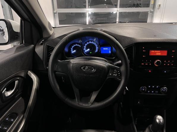Lada (ВАЗ) XRAY I с пробегом 2018 года, цена 846 000 рублей, 96381 км, хэтчбек, Автокод Объявления