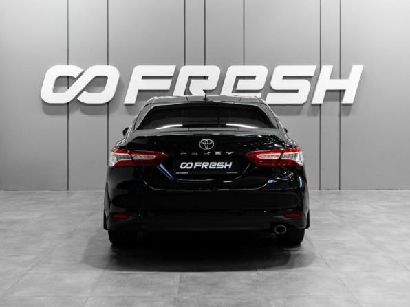 Toyota Camry VII (XV50) Рестайлинг 2 с пробегом 2018 года, цена 2 750 000 рублей, 93660 км, седан, Автокод Объявления