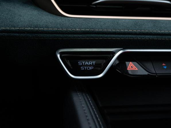 Geely Monjaro I с пробегом 2023 года, цена 2 690 000 рублей, 86304 км, внедорожник, Автокод Объявления