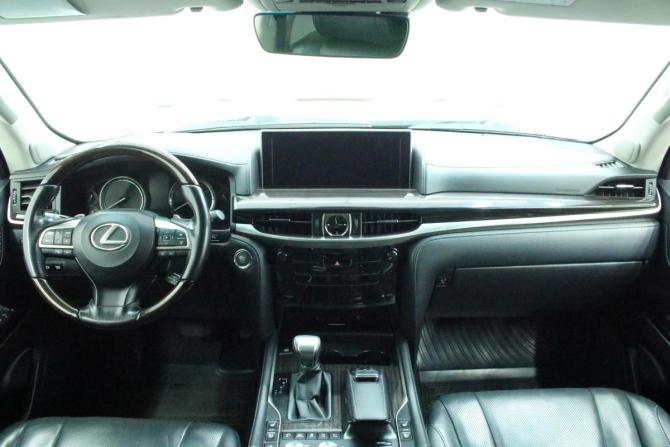 Lexus LX III Рестайлинг 2 с пробегом 2017 года, цена 6 499 000 рублей, 195065 км, внедорожник, Автокод Объявления