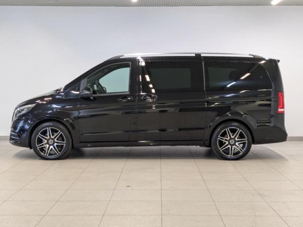 Mercedes-Benz Vito III (W447) Рестайлинг с пробегом 2021 года, цена 6 850 000 рублей, 63064 км, минивэн, Автокод Объявления